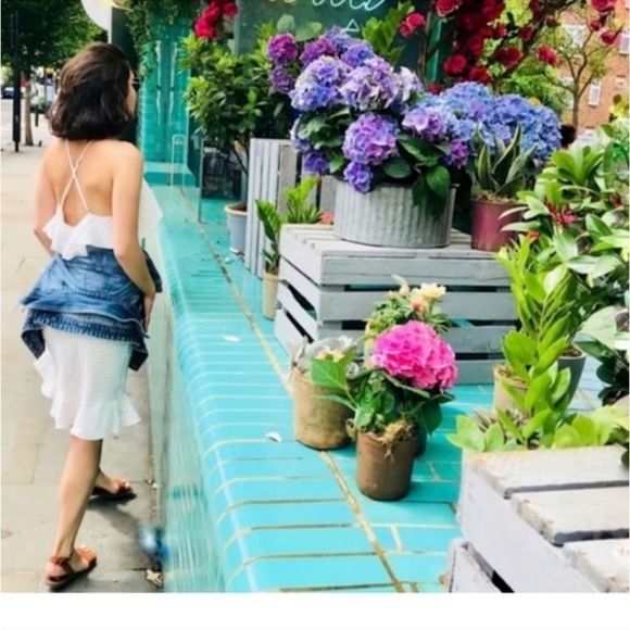 EXCELLENT CONDITION VICTORIA SECRET SATIN RUFFLE POLKA DOT CHEMISE SIZE XS - Picture 8 of 8